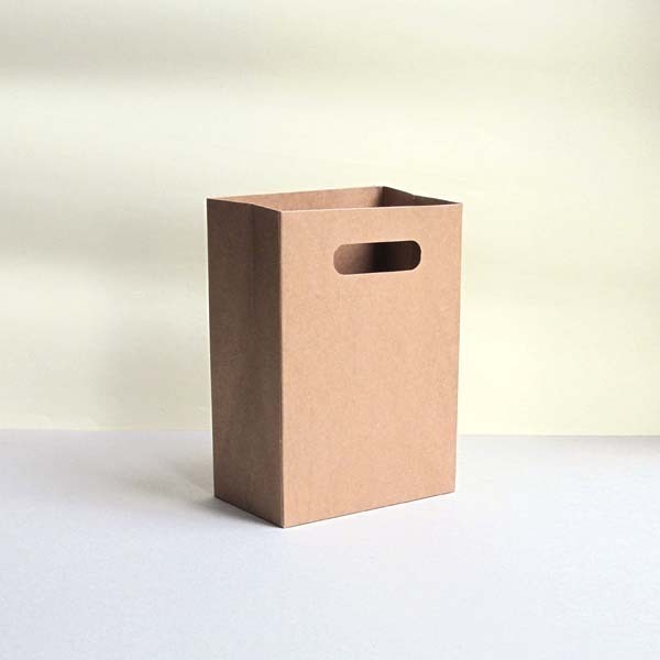 Shopper Box 180 mit Griffloch Papier braun von Fausto