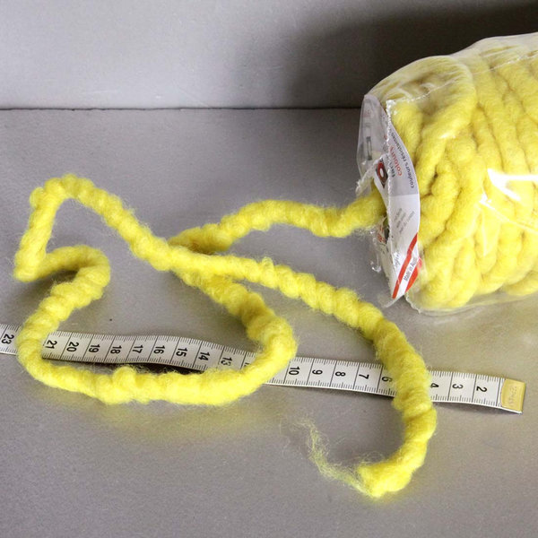 Wollfaden gelb Filz Meterware von Lehner Wolle